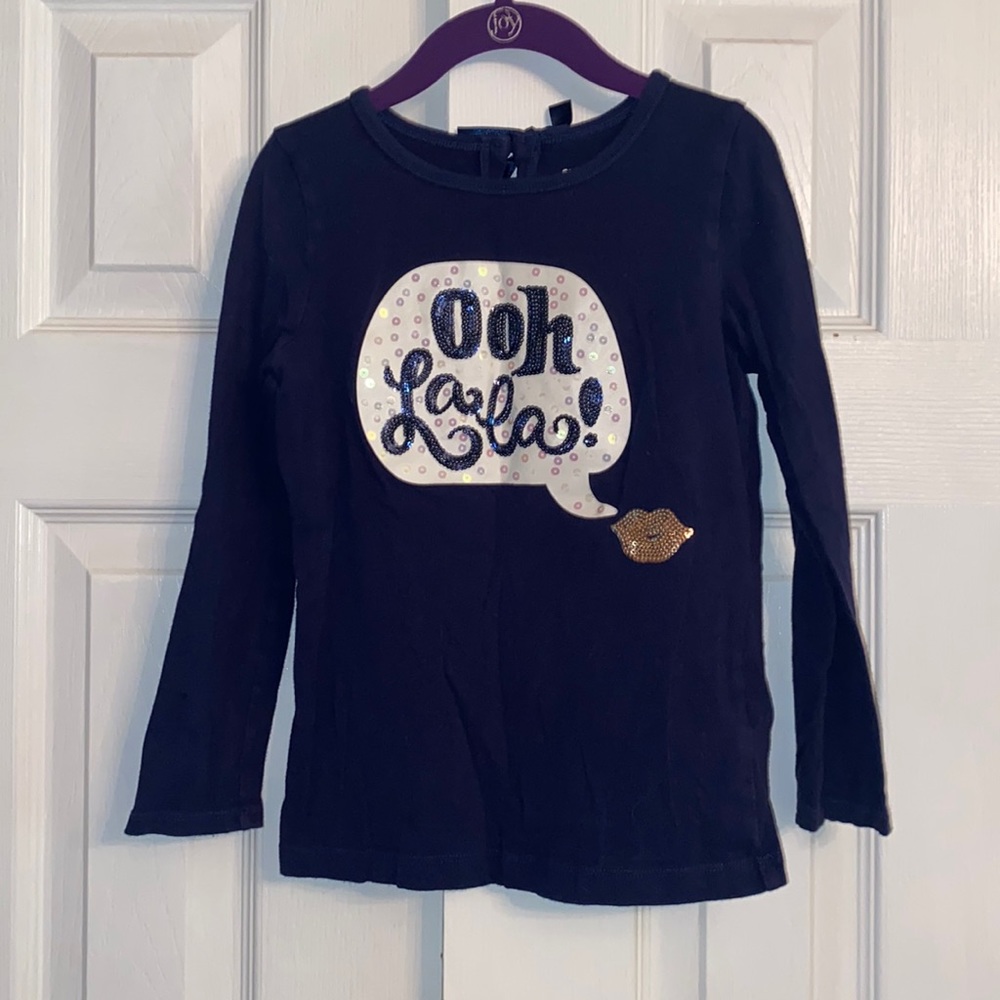 Carter’s girls long sleeve top.